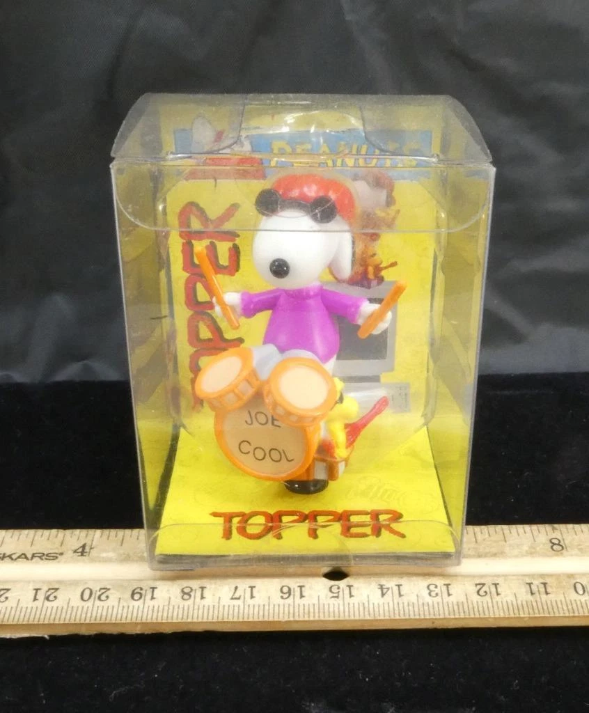 Vintage Peanuts Snoopy Joe Cool Antenna Topper Dangler Cord Baseball In Box
