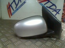 Retroviseur droit (ou coque) Nissan TINO
