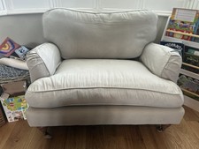 SofaSofa ‘Florence’ 2 seater love seat *Sofa now sold* 
