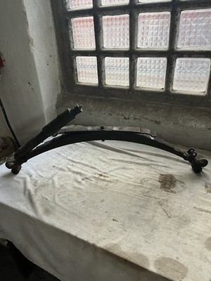 Blattfedern Trabant mit Stoßdämpfer vorne Original 