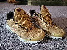 Nike Air Max Plus TN Metallic Gold 903827-700 READ DEFECTS Men's Size 8.5