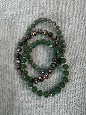 Avon Studio 1886 Green Beaded 3 Row Stretch Bracelet Set NIB