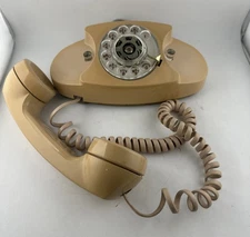 VTG 1966 Bell System The Princess Rotary Dial Model 702B Telephone Phone