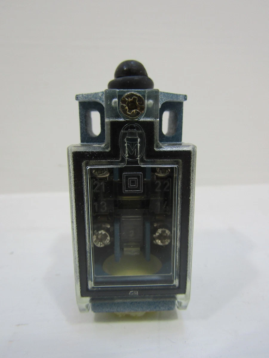 NEW Klockner Moeller AT11d-1-i Miniature Limit Switch 6/4 Amp Parallel Contacts