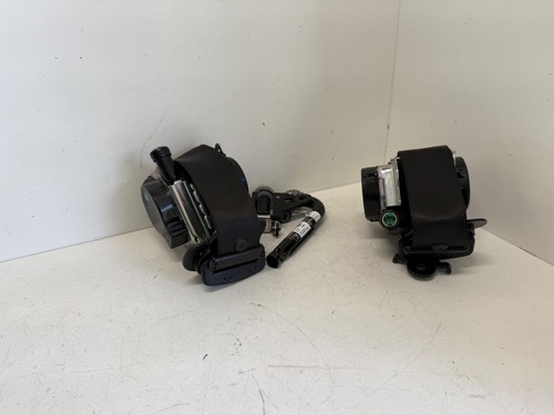 *1 BMW X5 F15 SICHERHEITSGURT VORNE SCHWARZ LINKS RECHTS RHD 7343629 / 7343634