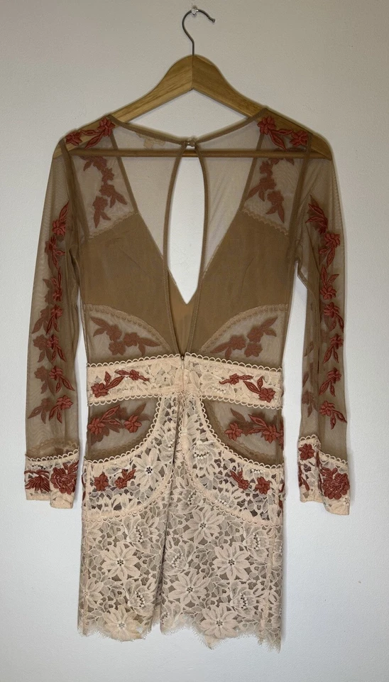 Ultra Rare For Love and Lemons Matador tulle dress Size M - Image 2 of 4