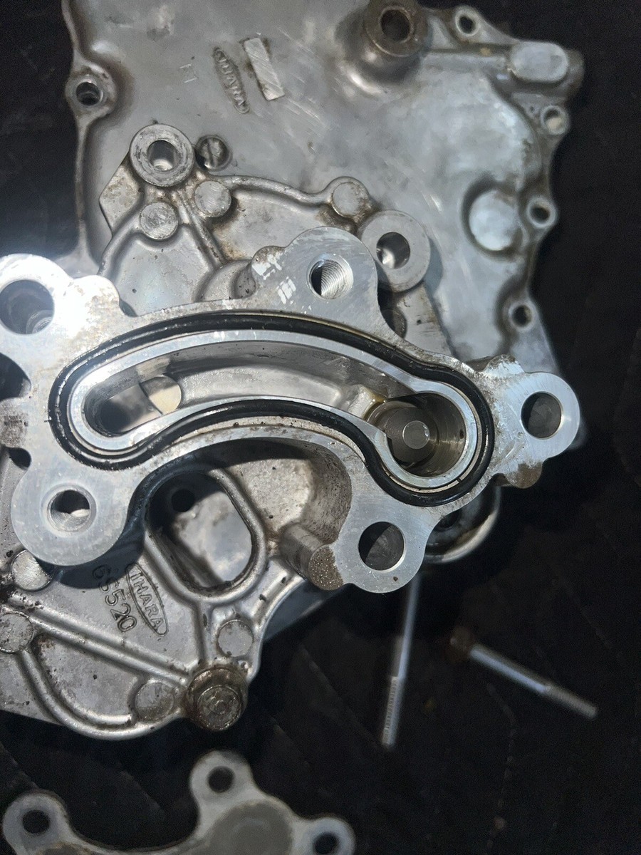 Yamaha 1.8 SHO SVHO FZR FX GP1800 OEM Engine Motor Oil Pump Yamaha 1.8 SHO SVHO FZR FX GP1800 OEM Engine Motor Oil Pump