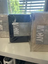 Vcny Home Carmen Pintuck Duvet Cover Set, King,Taupe, NWT