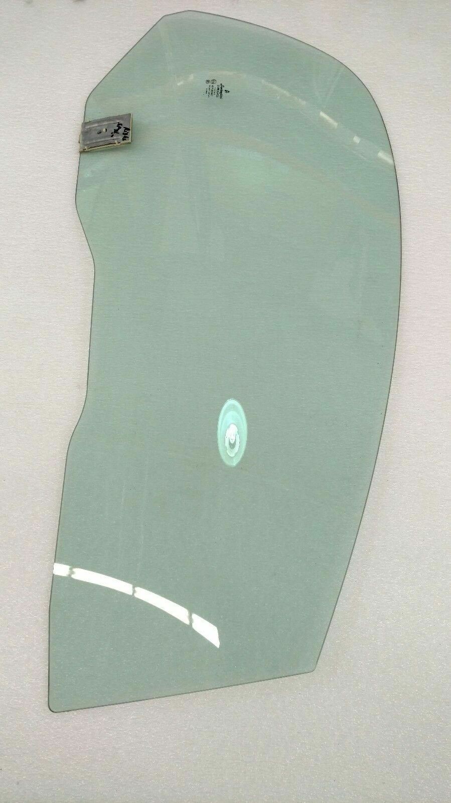 LAMBORGHINI GALLARDO LP560 SPYDER RIGHT SIDE DOOR WINDOW GLASS OEM 407845202 