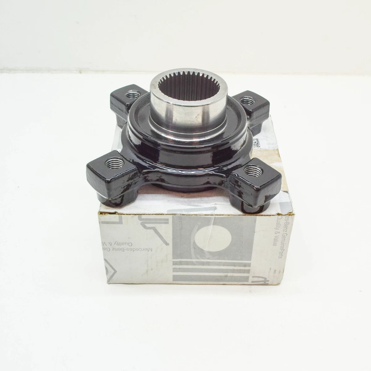 MERCEDES-BENZ VIANO W639 REAR AXLE COUPLING FLANGE A6392820245 | eBay