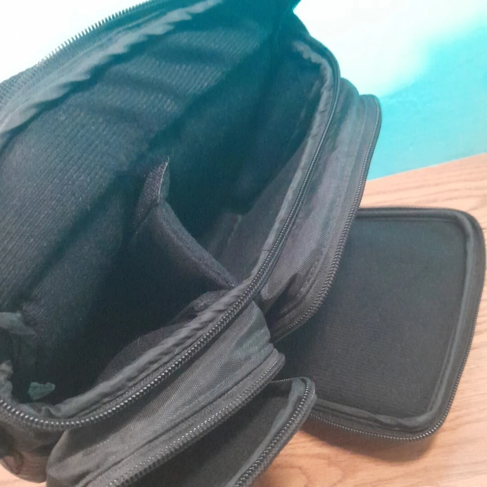 Case Padded CD Video Game Case Holder Media Storage Zip 3 Compart - Image 4 of 4