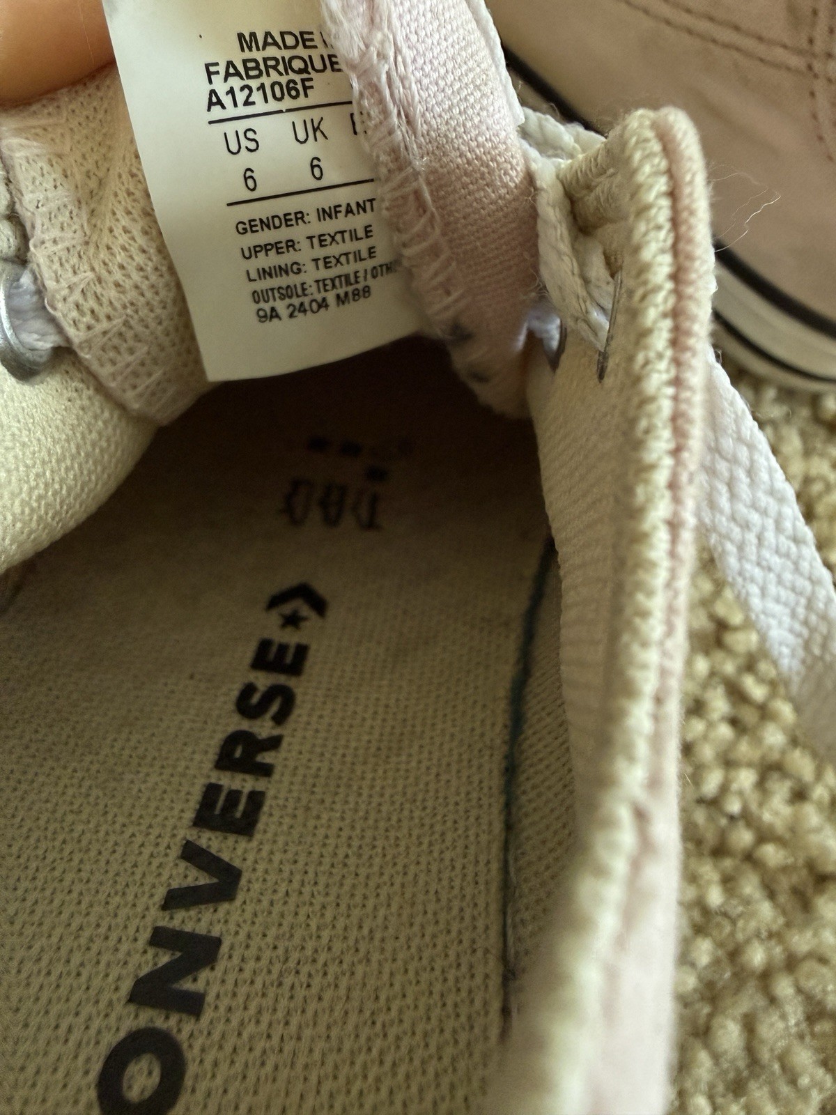 Converse Pink Sneakers Lace Chuck Taylor All Star Low Top Sneakers Child Size 6 thumbnail 7