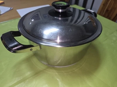 AMC   Topf mit Deckel 5,2L 24cm Durchmesser Gebrauchte! - Bild 1 von 4