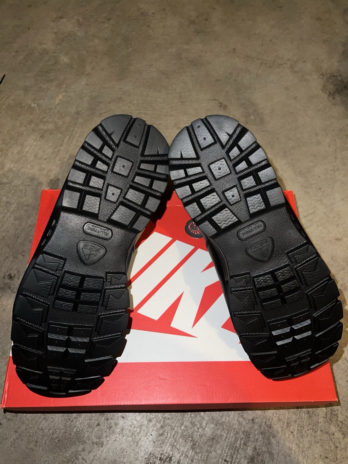 Nike Air Max Goadome ACG Black Boots Sizes (8US-12US) Men's 865031-009✅