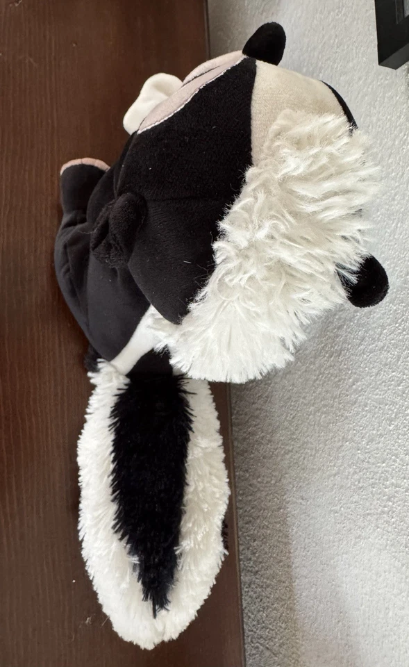 Disney Store Flower  The Skunk 10” Plush - Image 4 of 4