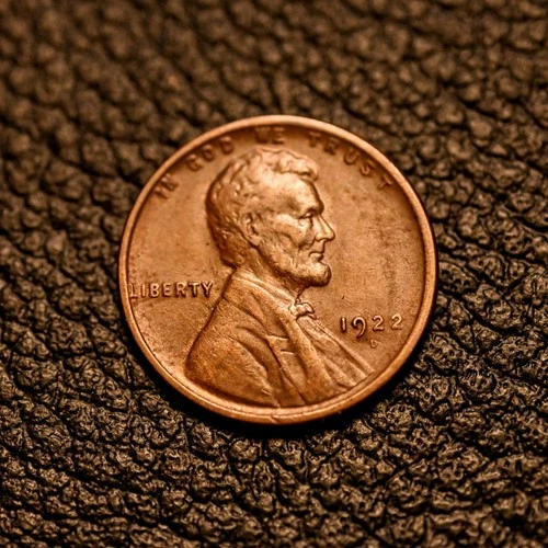 (ITM-7810) 1922-D Lincoln Wheat Cent ~ XF+ / EF+ Condition ~ COMBINED SHIPPING!