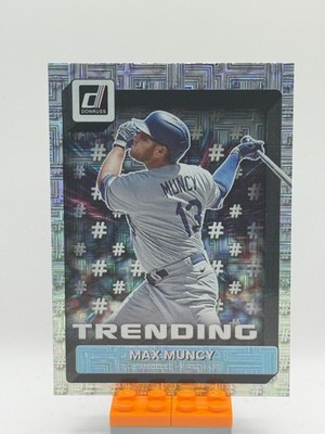 2022 Panini Donruss Trending Vector #T-12 Max Muncy Los Angeles Dodgers
