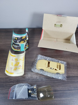 #ad Vintage Starter Resin Model Kit Pontiac MILLER GENUINE DRAFT NASCAR 1992 1 43 $39.99