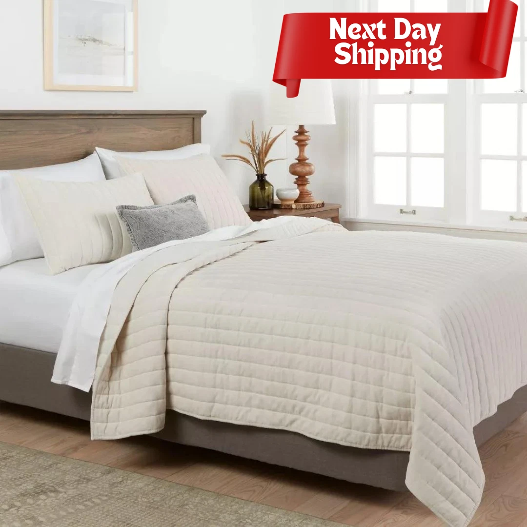 Threshold Tan Embroidered Chambray King Size Quilt – 104x92 Inches (NWT)