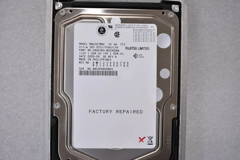 FUJITSU MAU307RNC ULTRA 320 SCSI/SCA2/LVD 72GB 15K HDD DISK DRIVE WITH CHASIS - Image 2 of 4