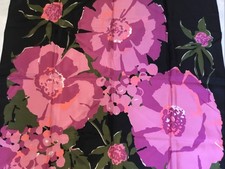 Beautiful Square Scarf 68 cm Soft Silky* Rayon Black & Pink Vintage M&S