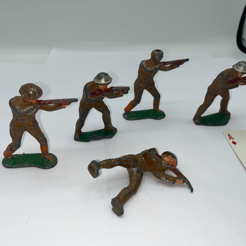 Barclay Lead Toy Soldier Standing with Gun Lot Of 5 Varying Conditions