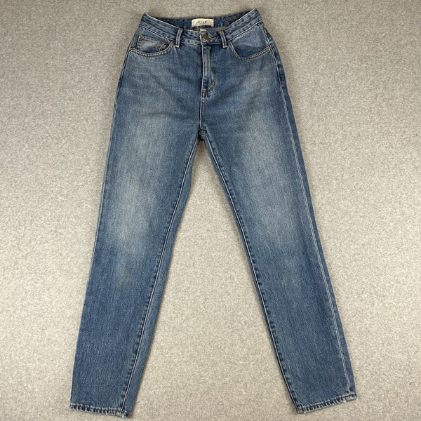 Neuw Lola Mom  Jeans Women's Size 24 Blue Denim Ankle Slim