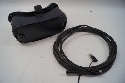 Samsung SM-R323 Gear VR Oculus Headset w 10' Extension Navy Black WORKING D352