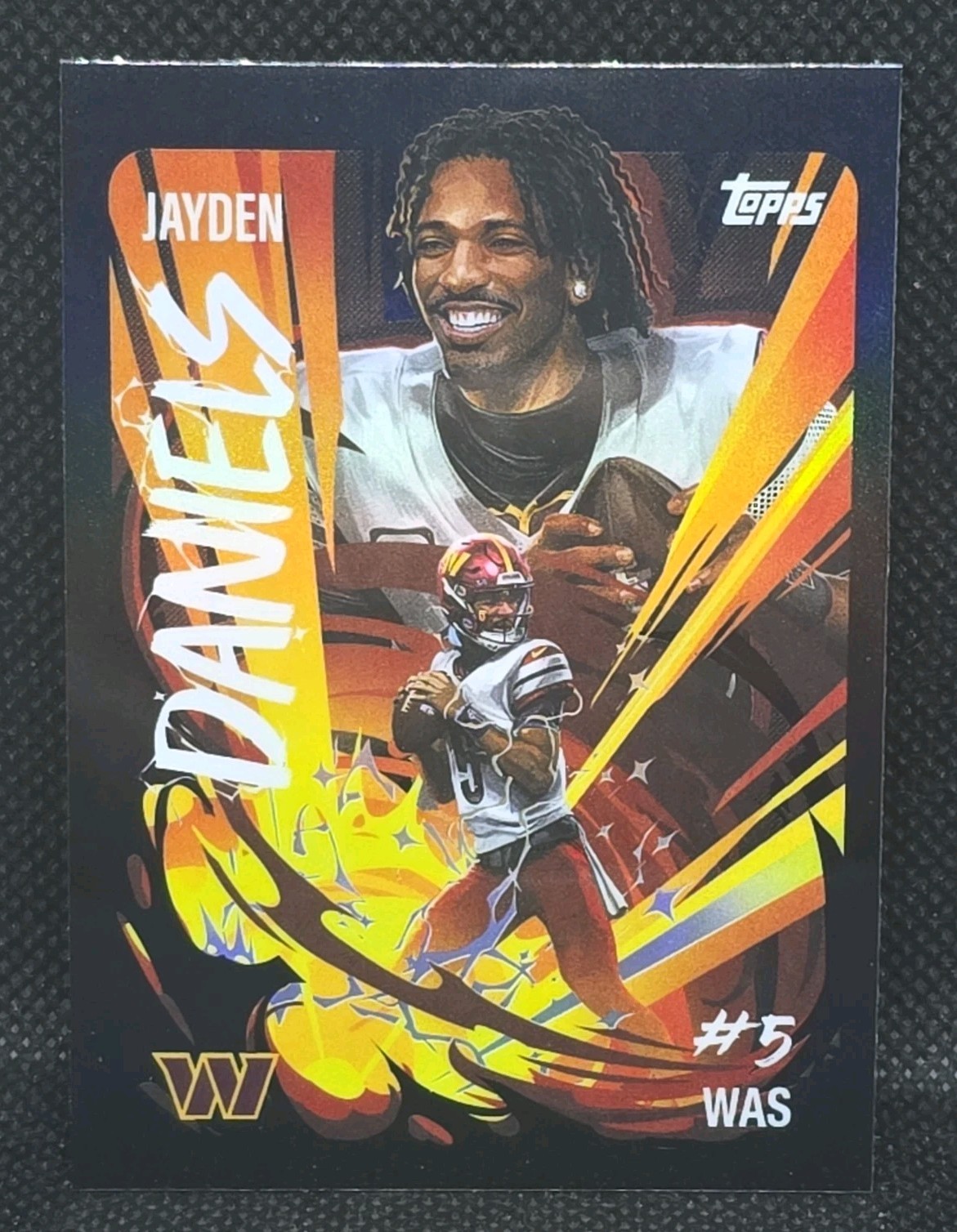 Jayden Daniels 2025 Topps Chrome #UV-19 Ultra Violet /(SSP) Price