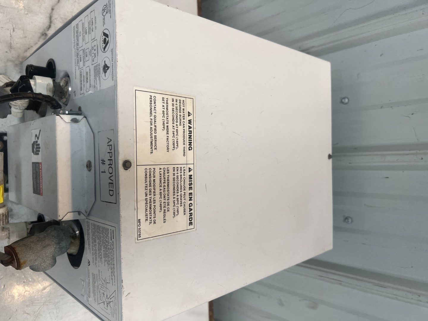 Boat Marine RV Atwood 10.5 gallon hot water heater tank electric 1400 W