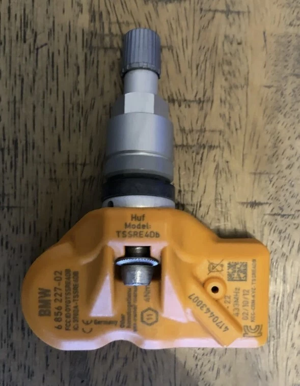 Nuevo juego de cuatro 4 sensores de presión de neumáticos OEM BMW TPMS 36106856227 E70 E84 Foto 2 de 2