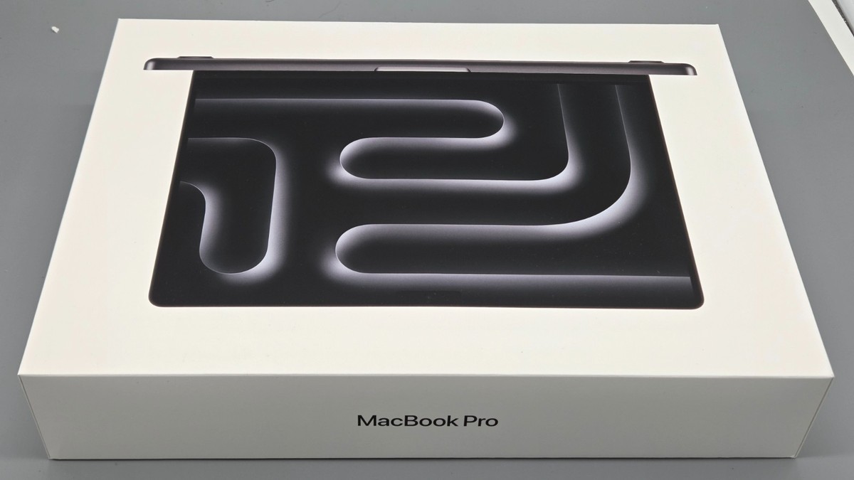 【ほぼ未使用品】MacBookPro14インチ（Late 2023M3 Pro Apple MacBook Pro 14 in 2023 Space Black/Apple M3 Pro 4.05