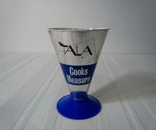 TALA ENGLAND Vintage blue KITCHEN COOKS MEASURE kitchenalia measuring cup MCM