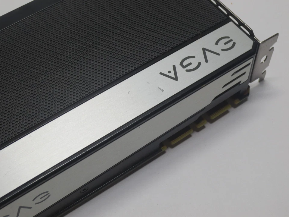 EVGA nVidia GeForce GTX 680 2GB GDDR5, DVI, DVI-D, HDMI, DP, PC Graphics Card - Image 4 of 4