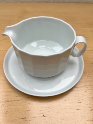 Rosenthal Polygon weiß  * Sauciere mit Unterteller  * 1. Wahl * neuwertig