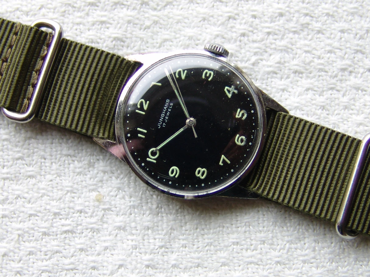 MEN'S 1960's JUNGHANS MILITARY STYLE GERMAN WRISTWATCH GOOD