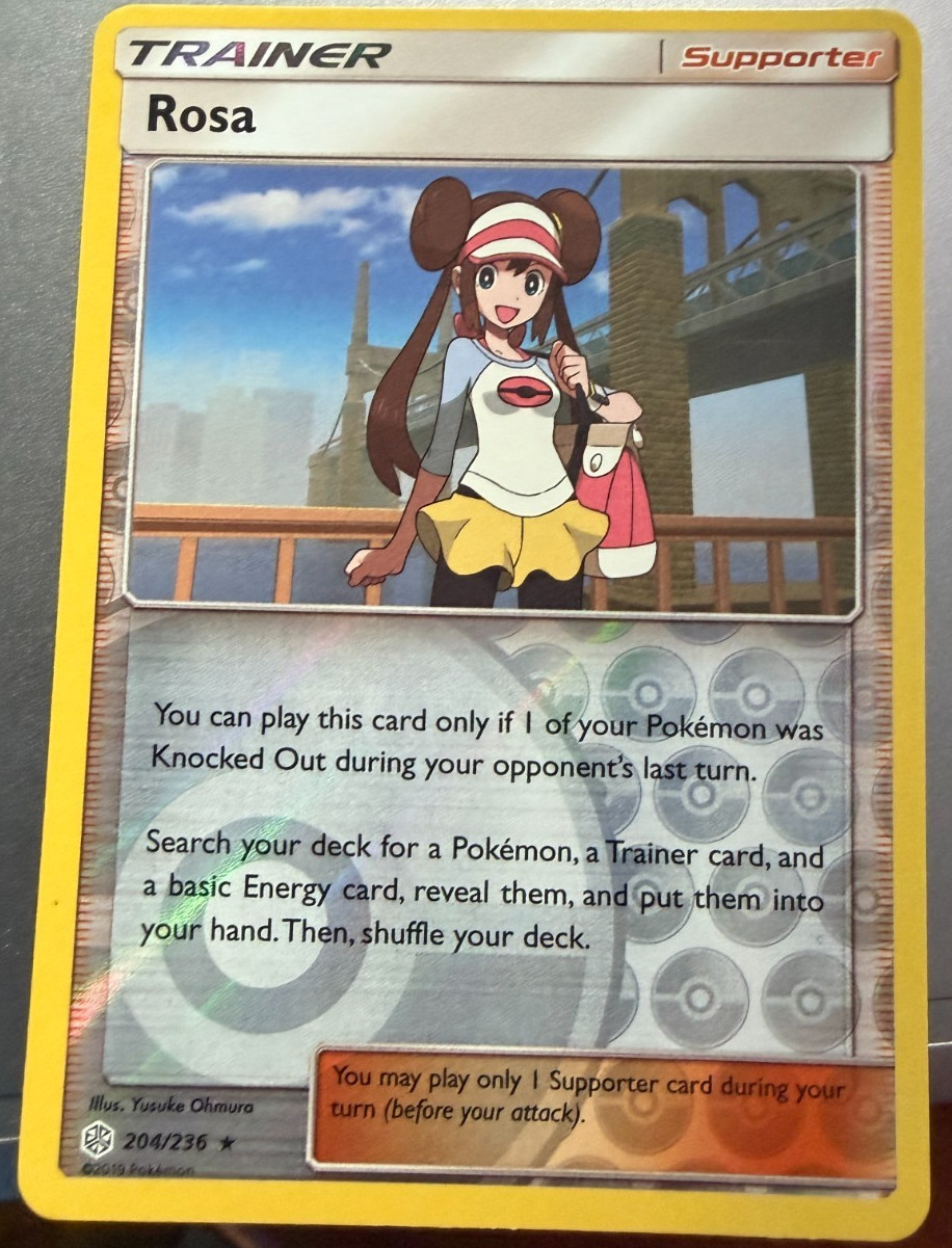 Rosa 204/236 Holo Rare Trainer Supporter Cosmic Eclipse Pokemon TCG NM/LP