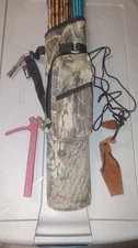 Archery hip quiver, 20" tall, unbranded