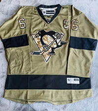 Reebok pittsburgh penguins Lemieux veterans day jersey size M and L