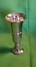 Sterling silver small vase, Birmingham 1975, 89 grams including any filler 