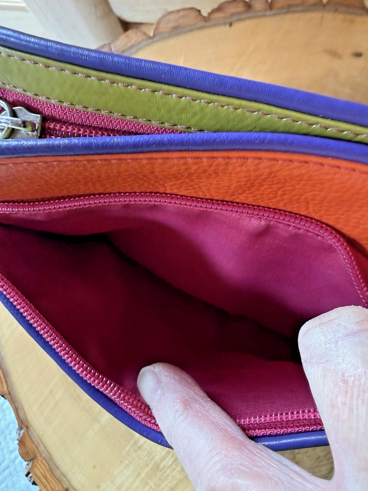 ili NY Leather Multi Colored Block Pattern Women'… - image 3