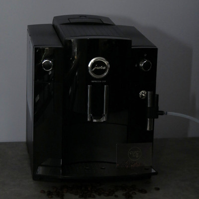 +++ Jura IMPRESSA C60 C5 in Piano Black Kaffeevollautomat mit Feinschaumdüse  ++