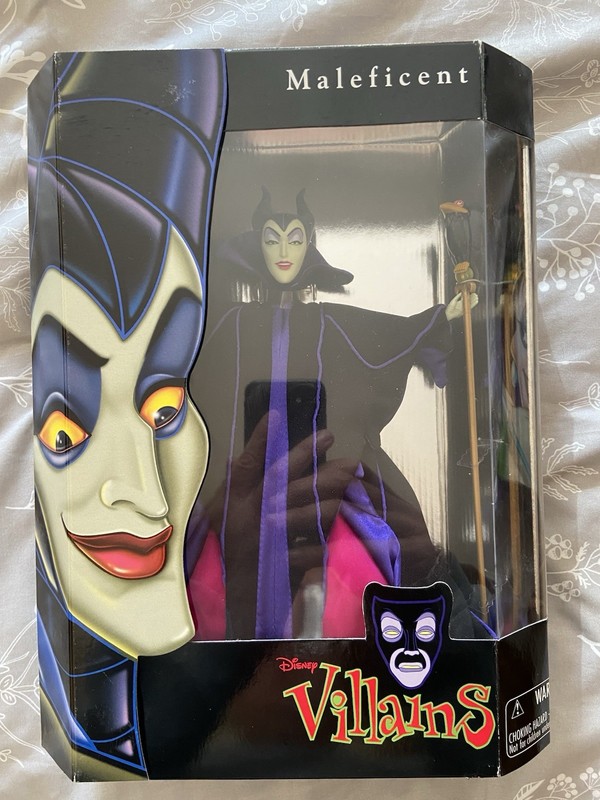 Disney Villains Maleficent 12" Figure Collector Toy w/ Doll Stand MPN 88011