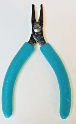 Utica-Swiss U530CE Flush Cut Plier - Standoff Shear, Cuts Copper Wire to .062''