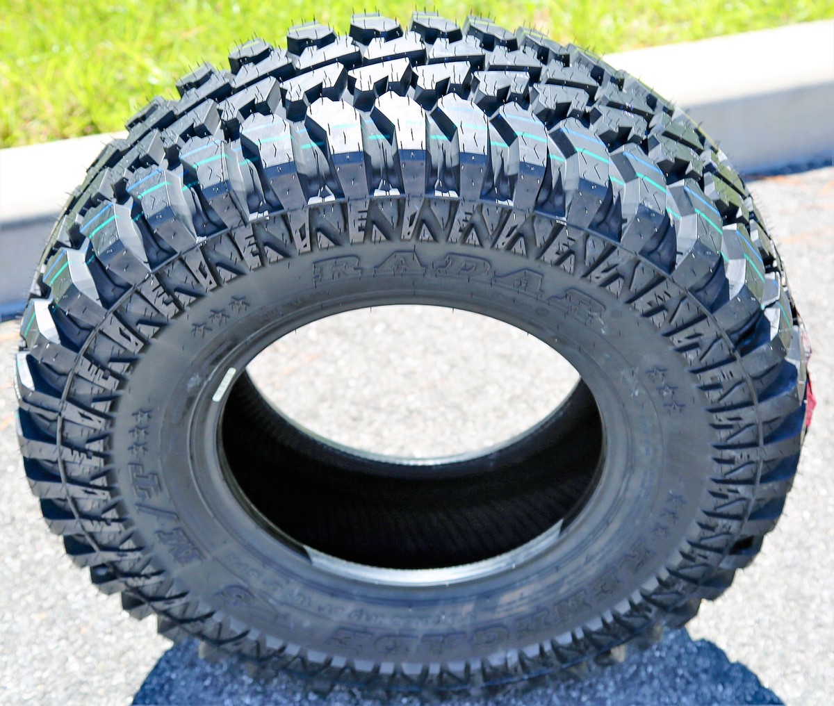 4 Tires Radar Renegade R5 M/T LT 31X10.50R15 Load C 6 Ply MT Mud 