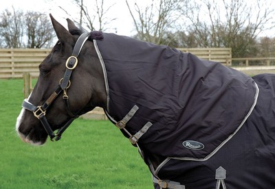 RHINEGOLD Konig Medium Weight Turnout