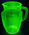 Vintage Anchor Hocking URANIUM Depression Glass Princess Pitcher Green 8"