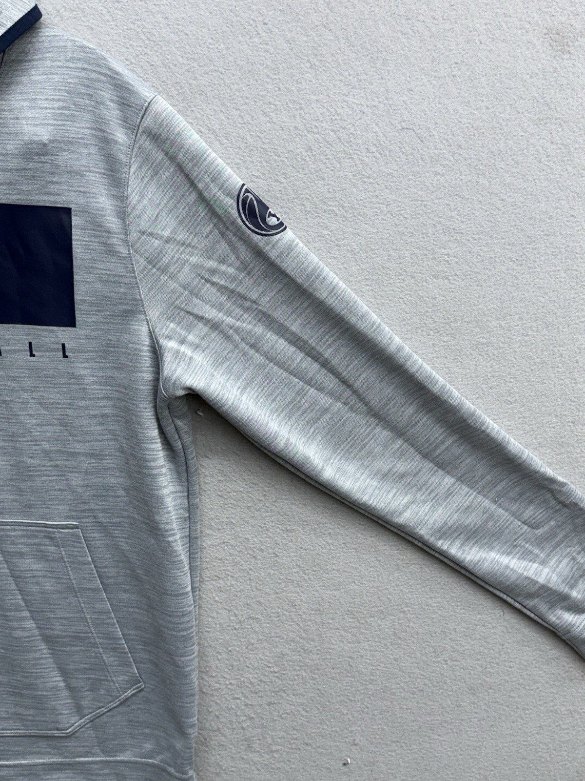 Nike BYU Cougars Team issued Player Nike Men's Brigham Young Gray Hoodie Size M thumbnail 2