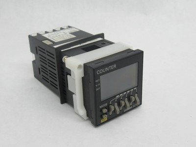 Omron H7CX-A 6-Digit Multifunction Preset Counter 120-240V SHELF WEAR NOP