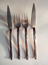 Fischbestek POTT 33,  2 Gabeln , 2 Messer, Edelstahl, gebraucht